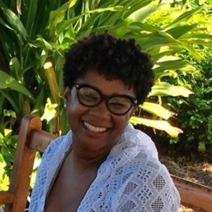 Meet your Posher, Renee